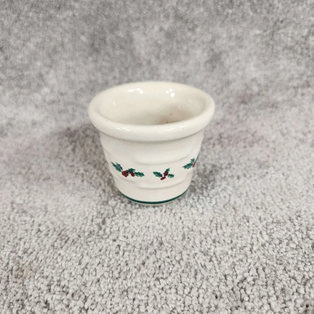 Longaberger Votive Cups Ivory Christmas Holly Pottery Set of‎ 2